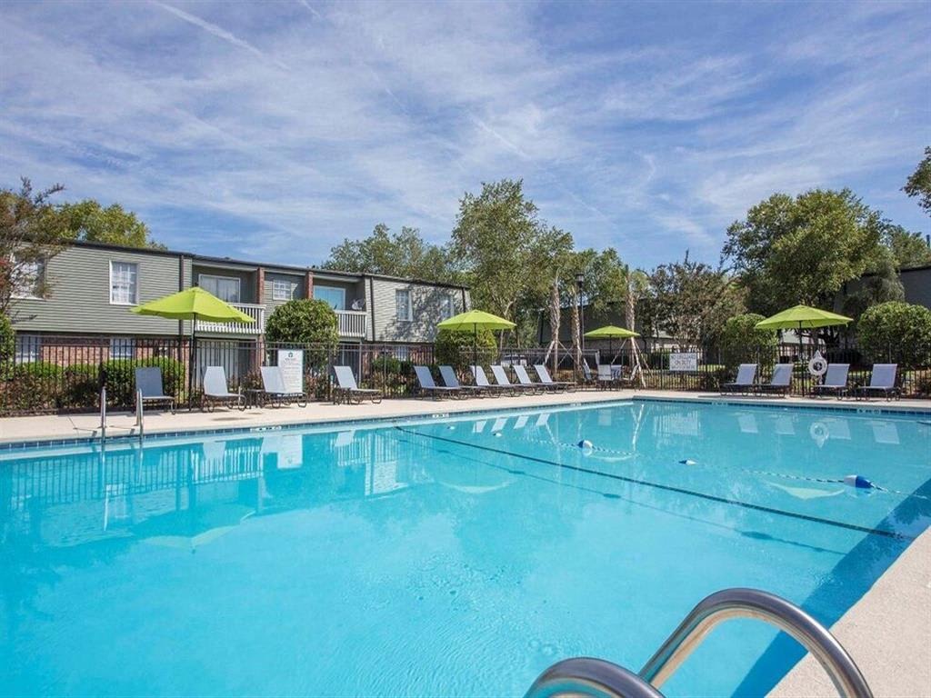 beautiful pool at KRC Green Wood in North Charleston SC